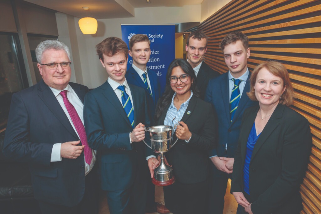 UCD Smurfit School Team won the CFA Research Challenge for the third year in a row.