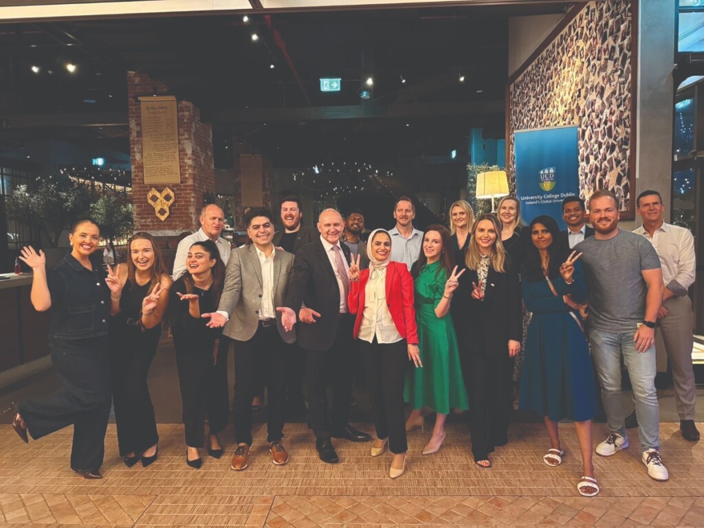 UCD academic delegation with UCD alumni at the Dubai Chapter launch dinner.