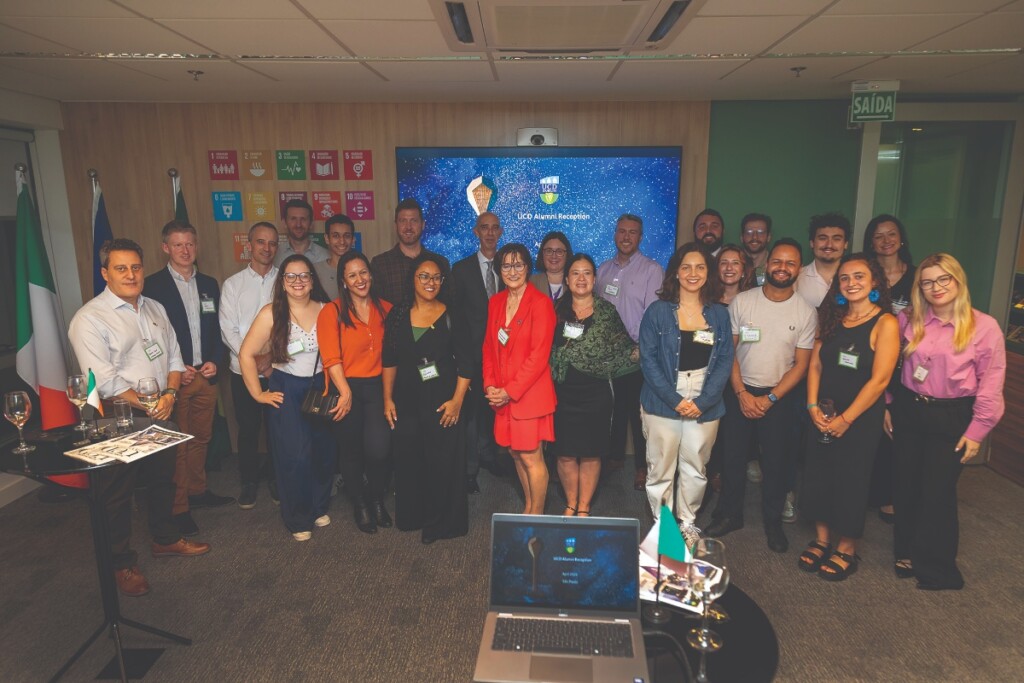 UCD alumni, offer-holders, and UCD academic delegation gather at the UCD networking event in São Paulo.